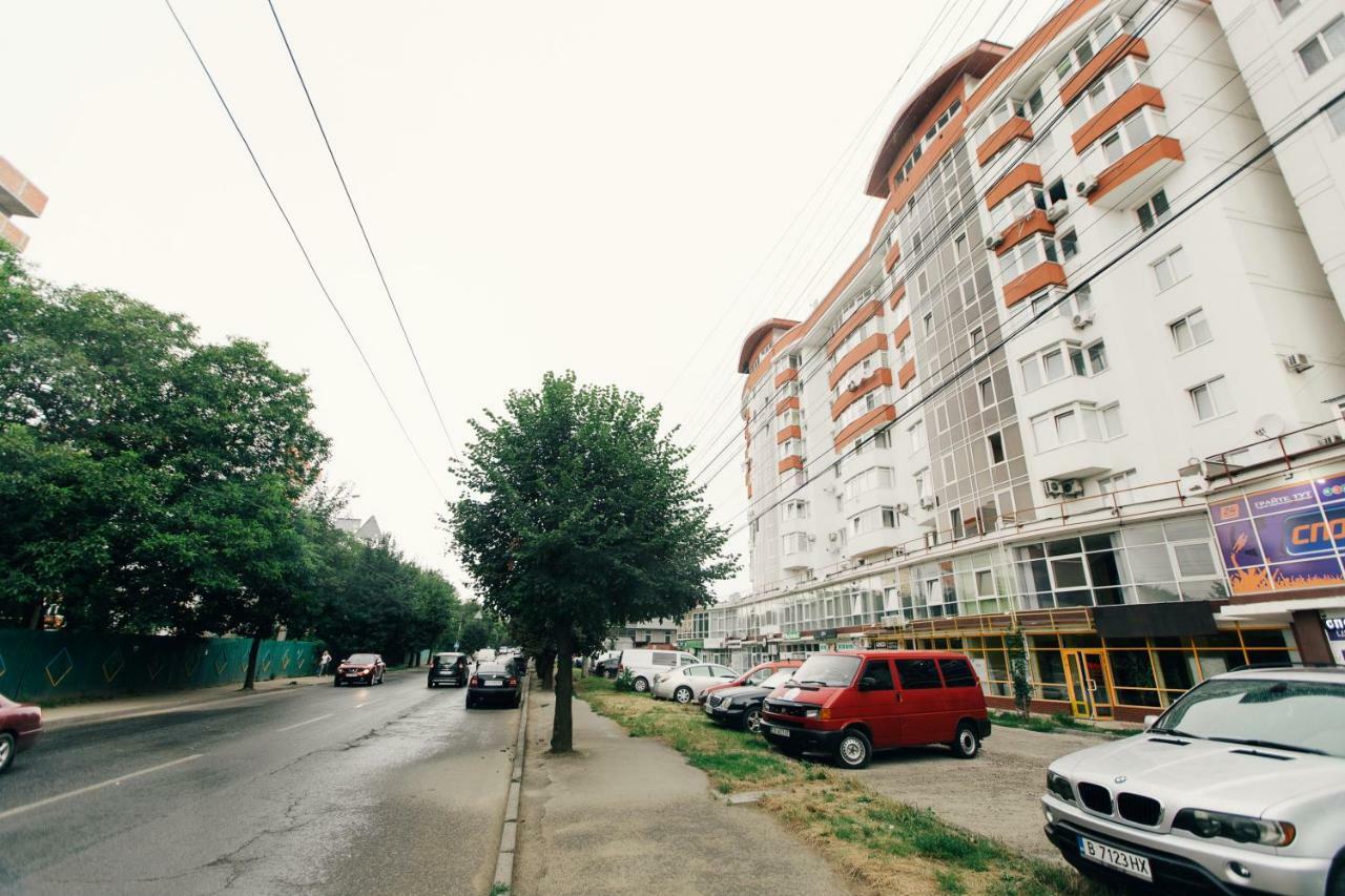 Oazis Apartments Tsjernivtsi Eksteriør bilde